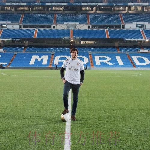 法国体育部长:祝贺皇马夺冠 英国球迷让工作变复杂 法国体育部长:祝贺皇马夺冠 英国球迷让工作变复杂